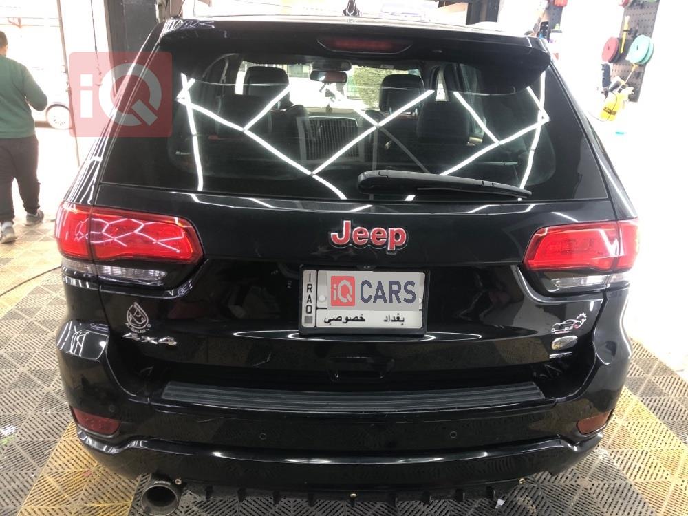 جيب جراند شيروكي